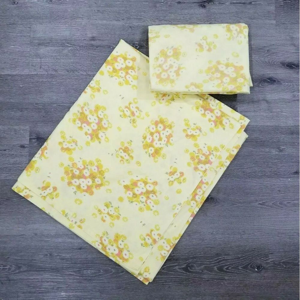 Vintage Pacific Miracle Bright Yellow Spring Daisy Blossom Floral‎ Flat & Fitted